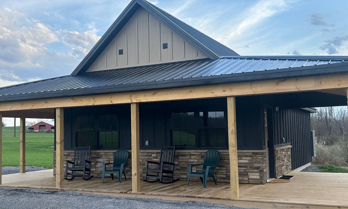 Vernon Cabin | Cozy, quiet with a country setting 1-bedroom hotel style cabin, #21, in Verona