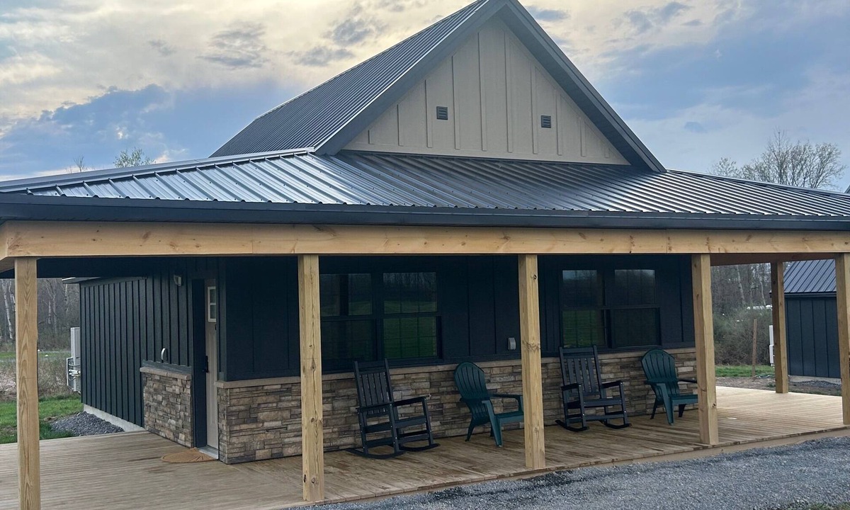 Vernon Cabin | Cozy, quiet with a country setting 1-bedroom hotel style cabin, #12, in Verona