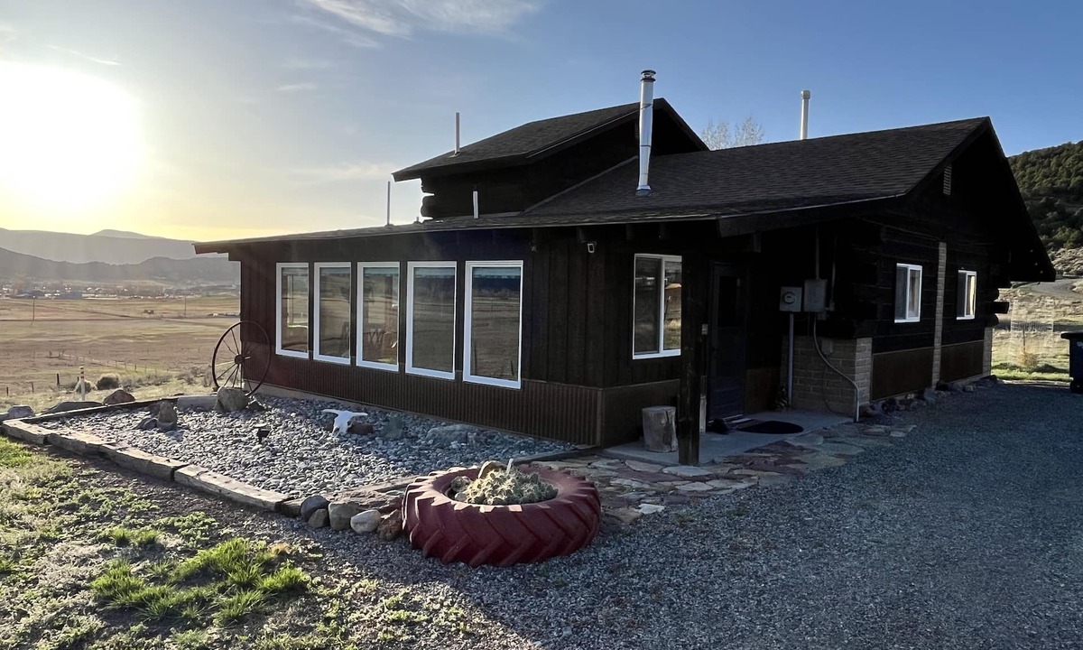 Ridgway House | Cozy Ranch House on 46 Acres w/Spectacular Views