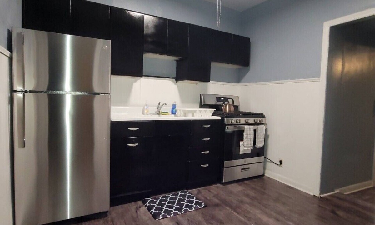 Upper Darby Apartment | Cozy recently updated 1 BR Gem apartment, with easy access to public transit!