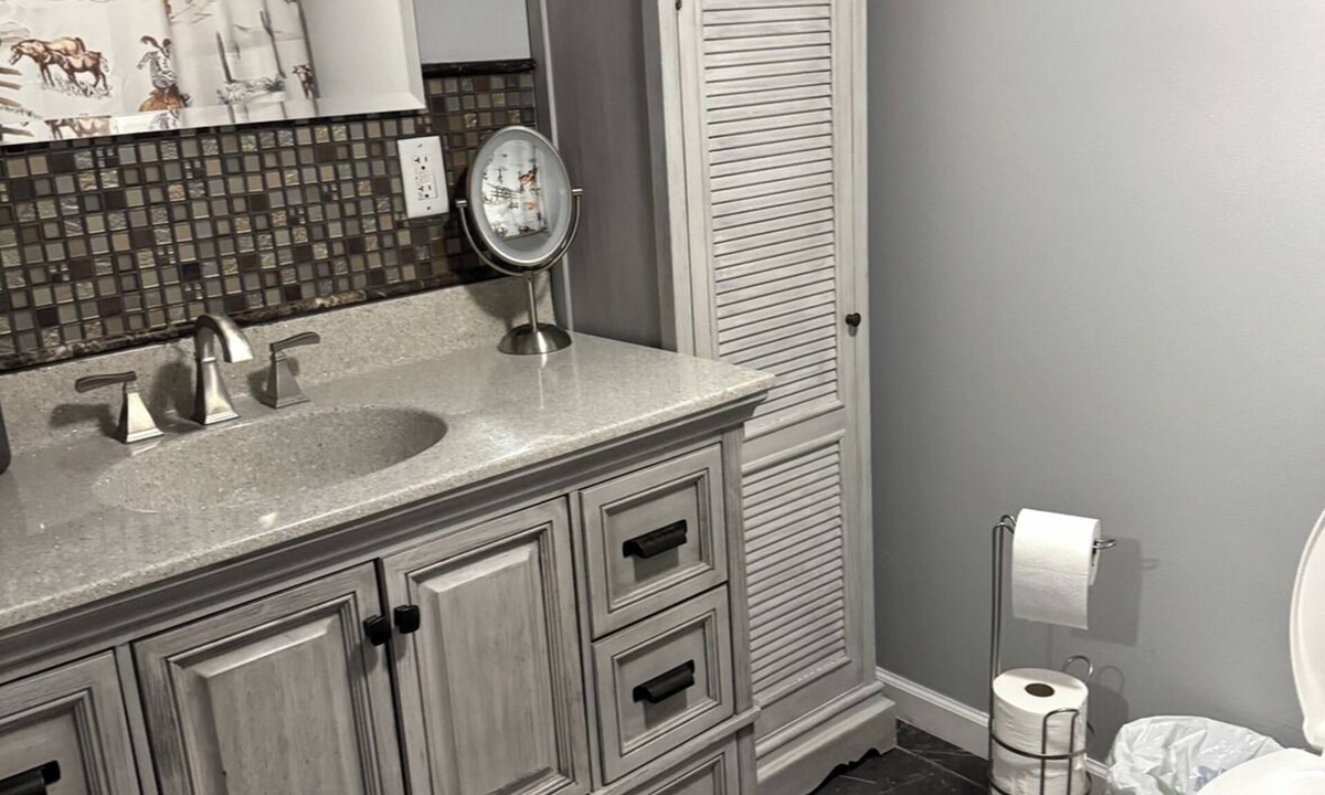 Kearney County House | Cozy Remodeled 2bedroom mobile home in Axtell with amenities