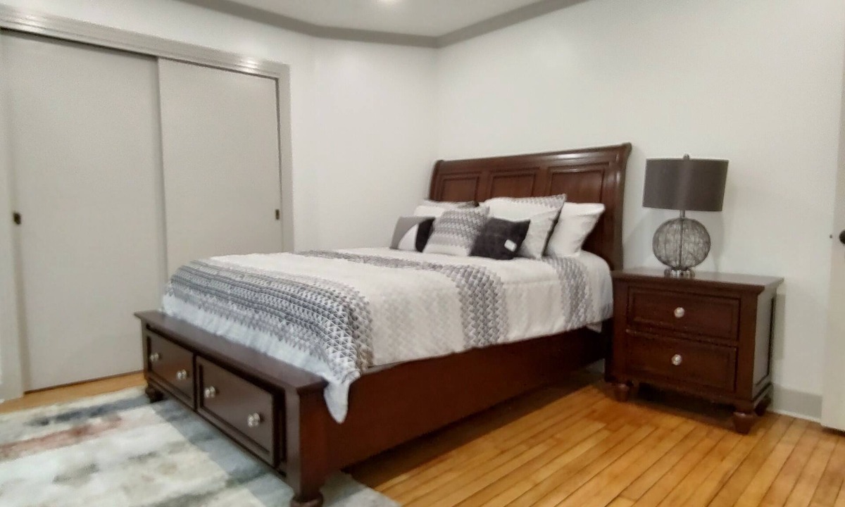 Pittsfield Apartment | Cozy Renovated with 1 parking space