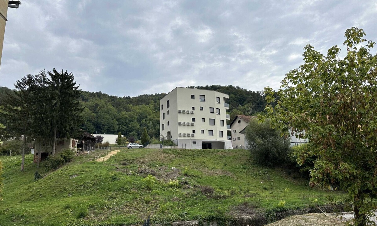 Krapinske Toplice Apartment | Cozy Retreat in Krapinske Toplice: Comfort and Prime Location with Pivate Parking - One Bedroom Apartment