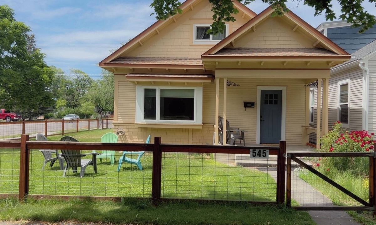 Rose Park House | Cozy Retreat on Blaine St. w/AC