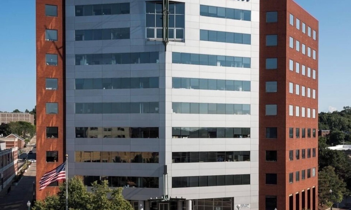 Slingerlands Ski Chalet | cozy retreat with modern amenties