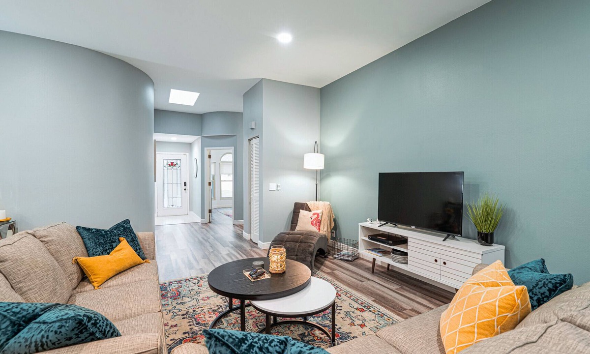 Sarasota House | Cozy Retro Chic Sarasota Home
