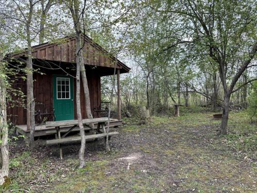 Macedon House | Cozy Rustic Cabin with Fire Ring & Outdoor Seating in Macedon, New York
