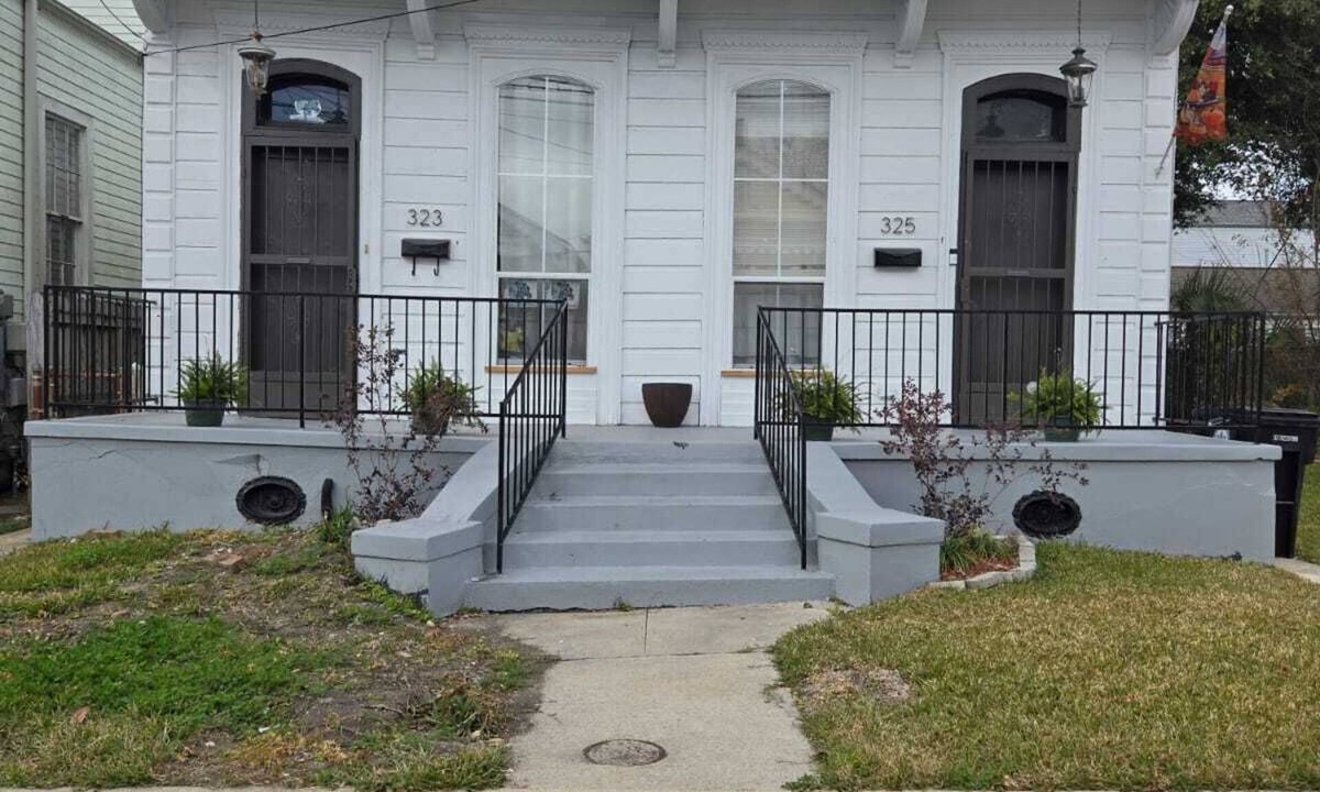 Tulane - Gravier House | Cozy Shotgun off Lafitte Greenway/Midcity