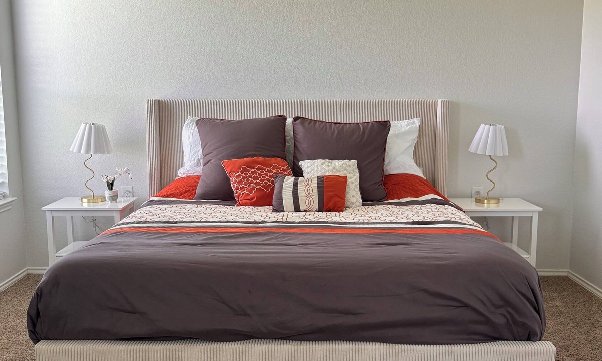 Austin House | Cozy Southeast Austin home near COTA& Downtown