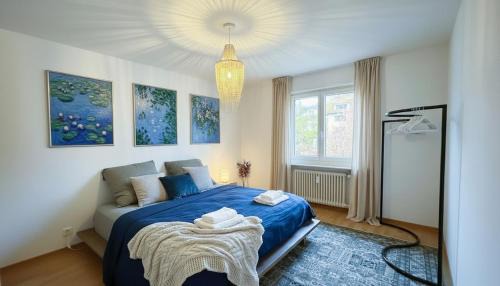 Dietikon District Apartment | Cozy Spacious Apartment near Zurich City with Balcony & Free Parking