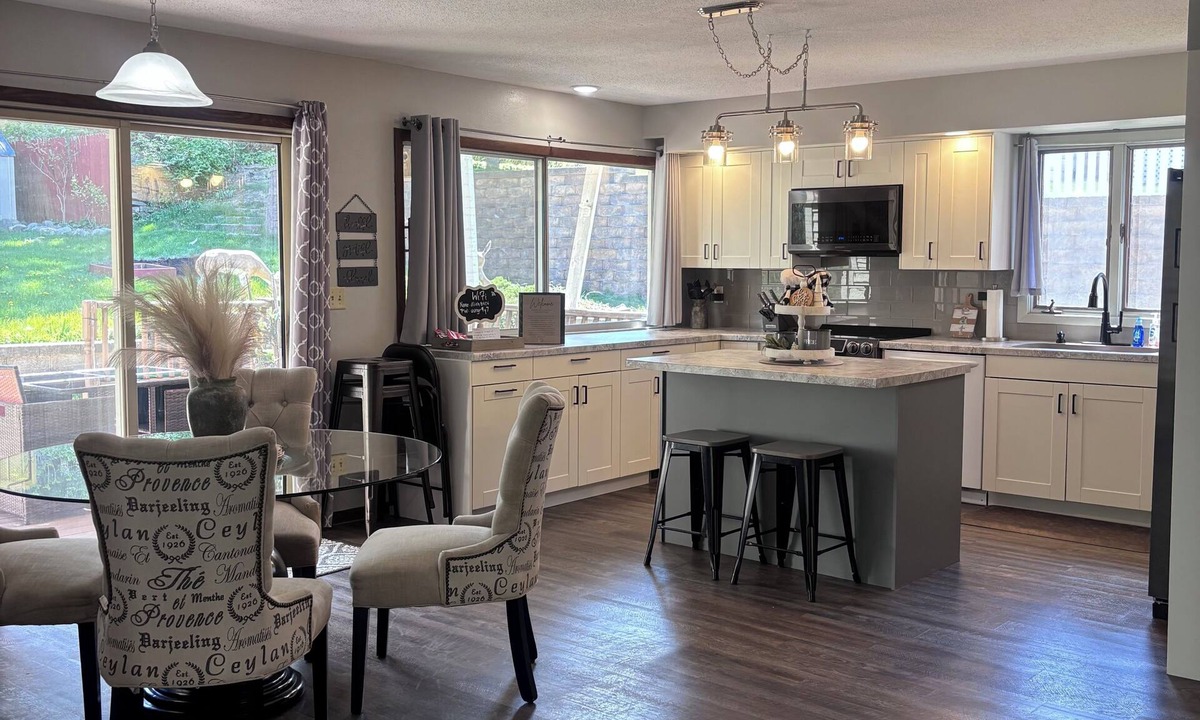 Viroqua House | Cozy & Spacious Home Near Downtown Viroqua - 4BR + Bonus Basement Sleeping