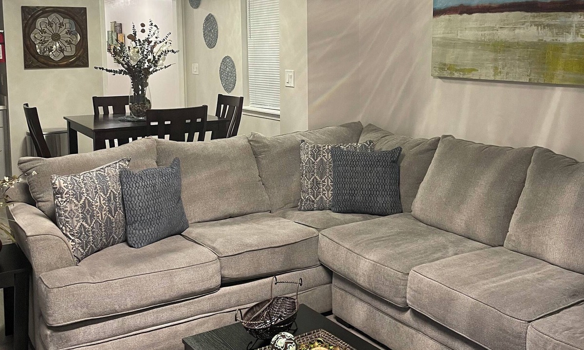 Saint Claude Villa | Cozy, Spacious + Modern 3/2 villa in Marigny. Located 5 min from EVERYTHING!!
