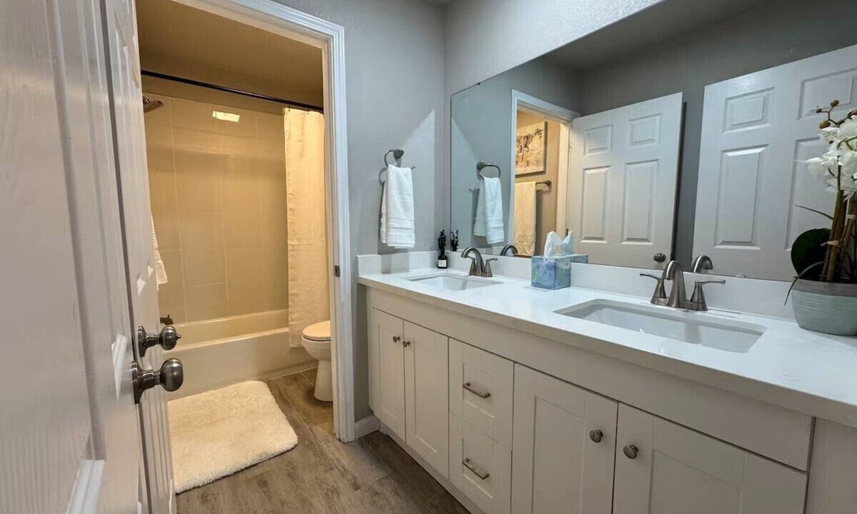 Beaumont Apartment | Cozy Stay in Beaumont’s Westend 2BR sleeps 6!