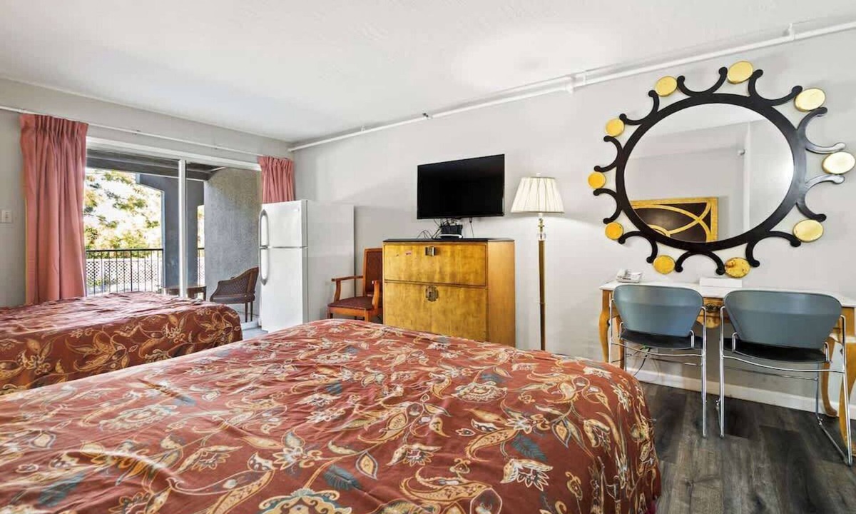 Fremont Apartment | (Cozy studio, 2BED, 1BA, No kitchen)