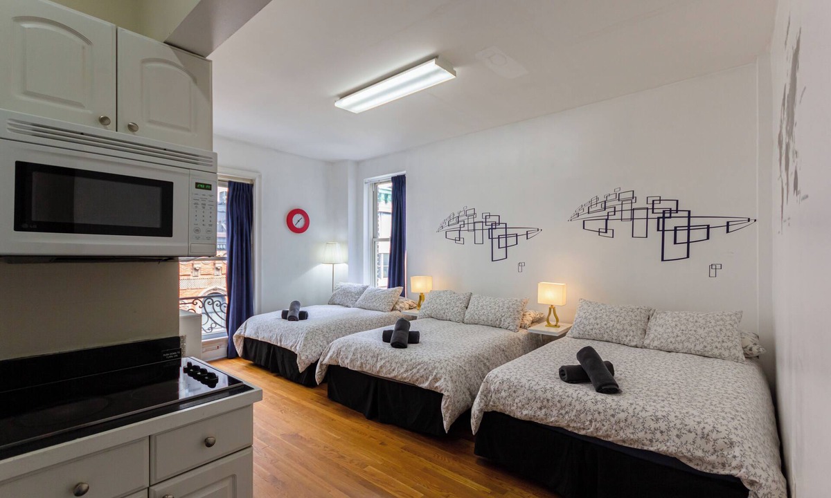 NoMad Apartment | Cozy STUDIO 3 Full beds in Midtown 1