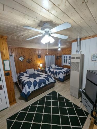 Park Rapids House | Cozy Studio Cabin #5 Riverside Point Resort