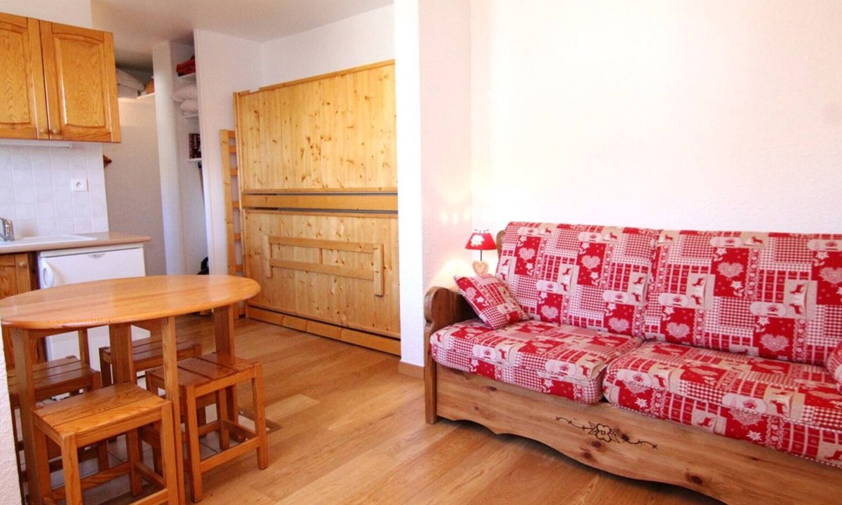 Cognet Apartment | Cozy studio for 4 in Alpe d'Huez, pets allowed