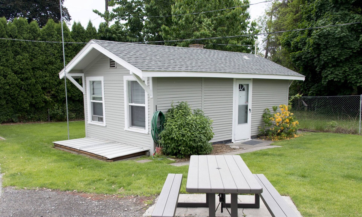 Yakima House | Cozy Studio Guest House