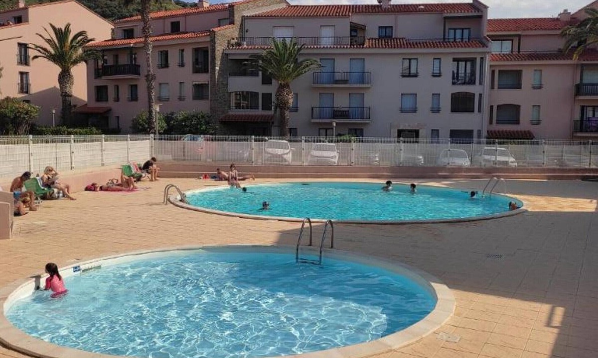 Collioure Apartment | Cozy studio in Collioure with sunny terrace