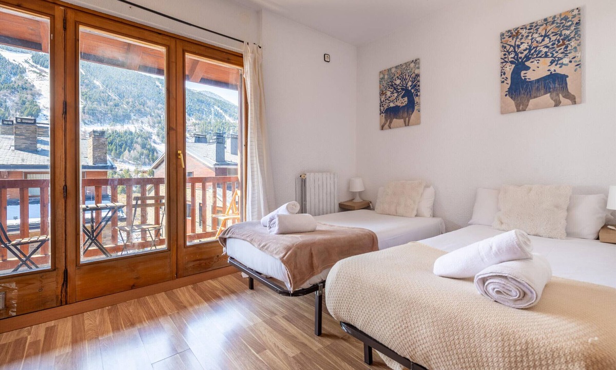 El Tarter Apartment | Cozy Studio in El Tarter - 2 people, near slopes