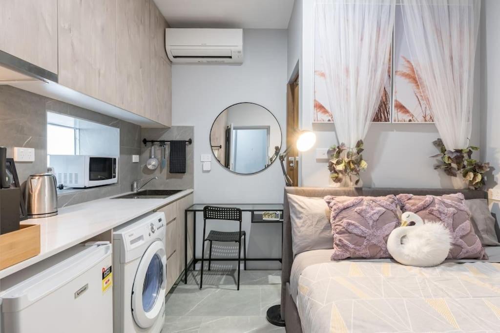 Surry Hills Apartment | Cozy Studio near Bus Train UTS DaringHar ICC Chinatown B