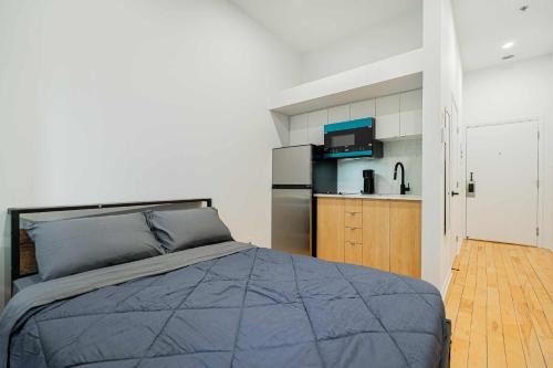 Sainte-Marie Apartment | Cozy Studio Near Downtown Montreal with Parking