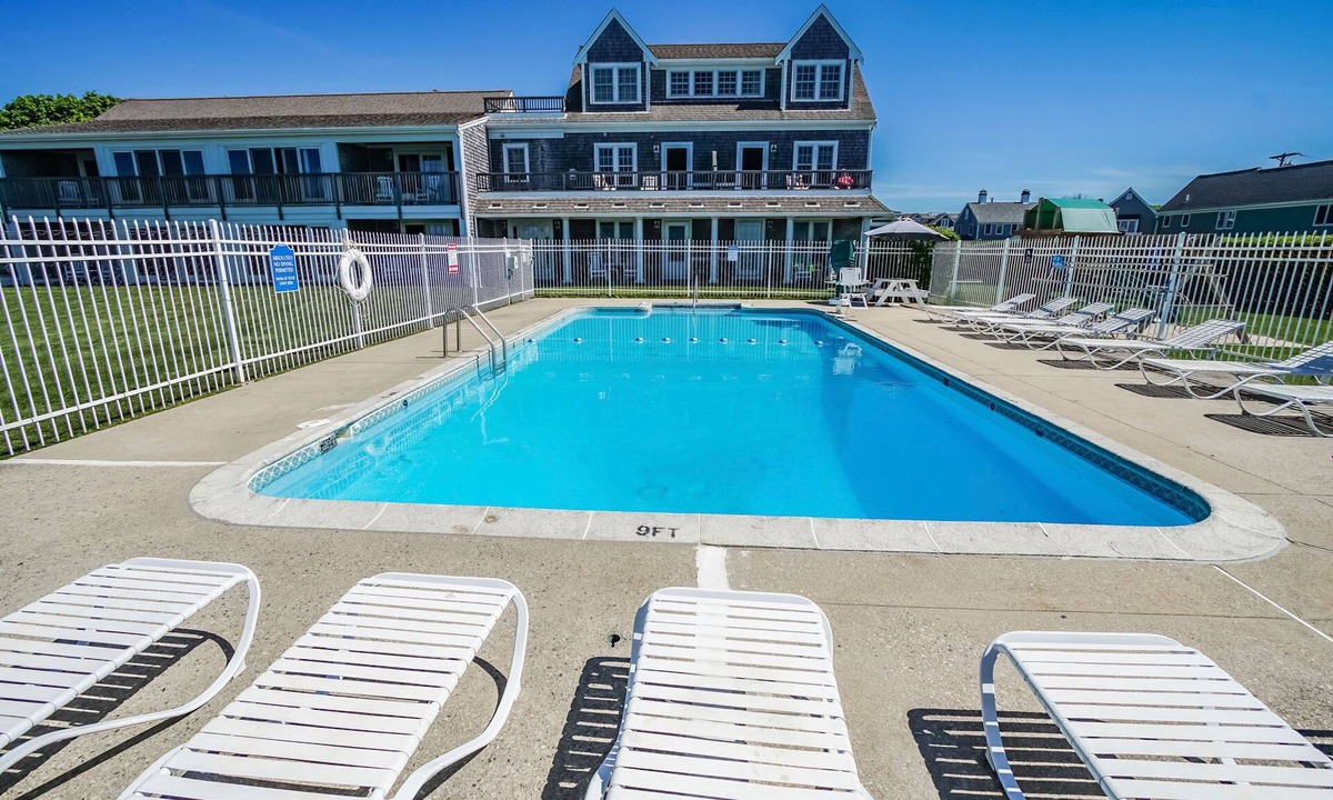 Falmouth Apartment | Cozy Studio Near Surf Drive Beach