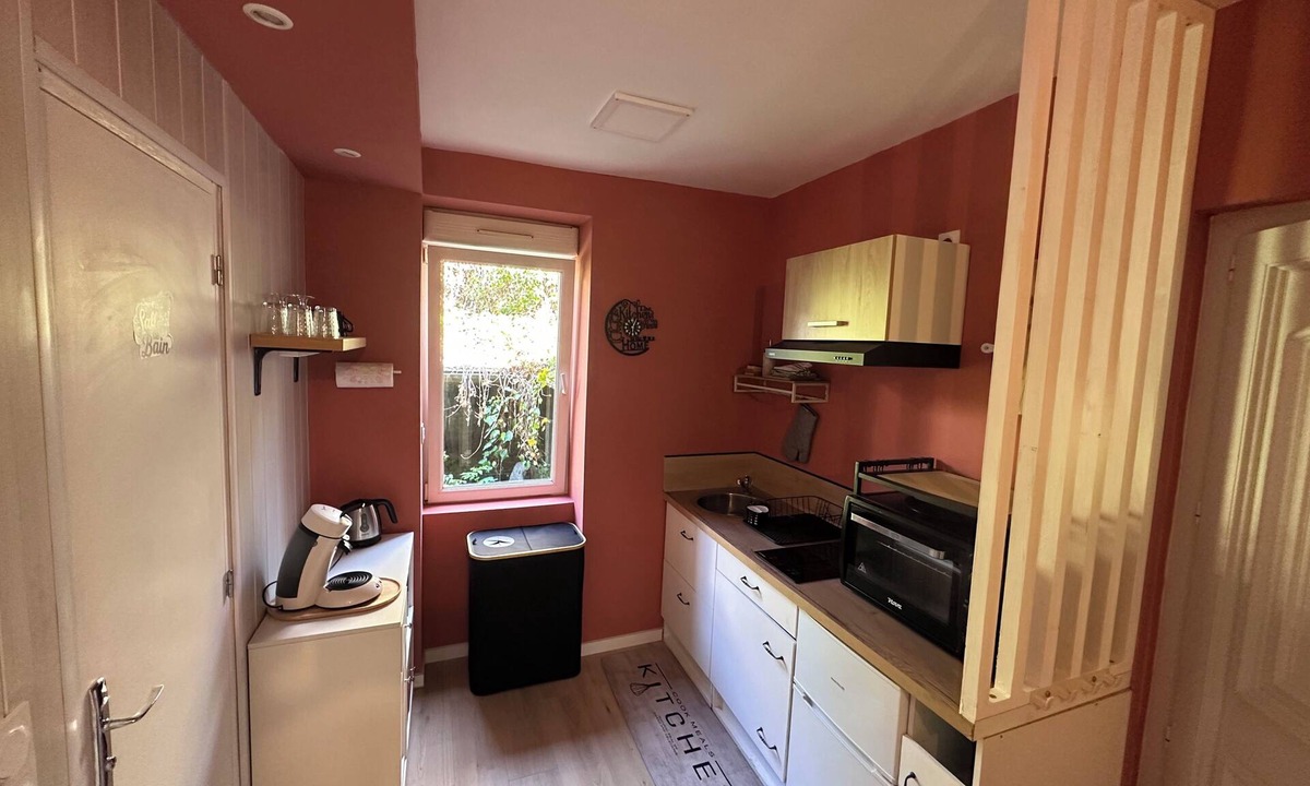 Ploermel Apartment | Cozy studio - Ploërmel city center - Wi-Fi and parking