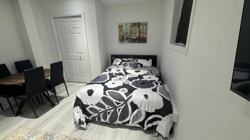 Jacksons Point Apartment | Cozy Studio Retreat in Scenic Georgina, Canada