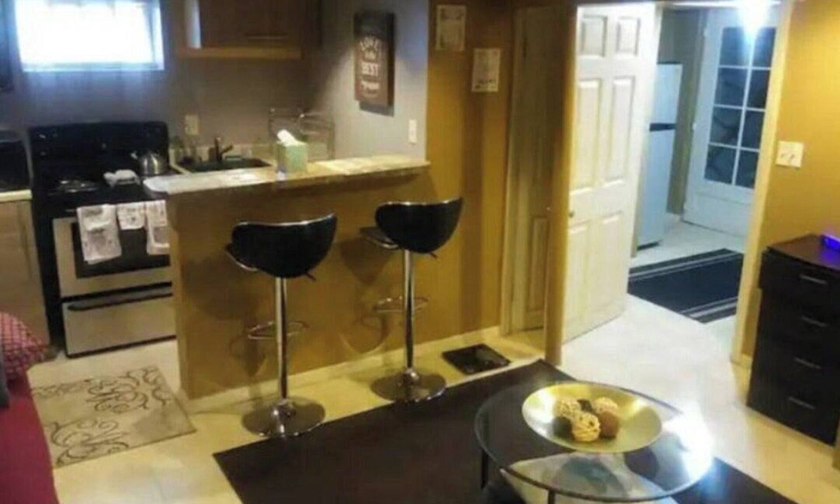 Elmont Apartment | Cozy Studio w/Private Entry, Private Bath & Kitchenette