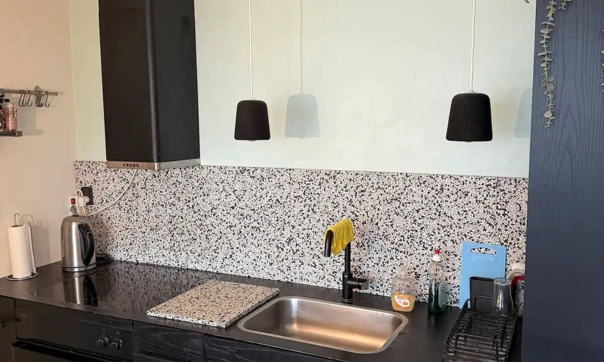 Christianshavn Condo | Cozy Studio With Balcony In Central Copenhagen