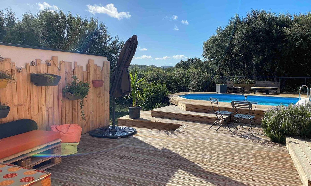 Argelliers Apartment | Cozy studio with pool and nature view