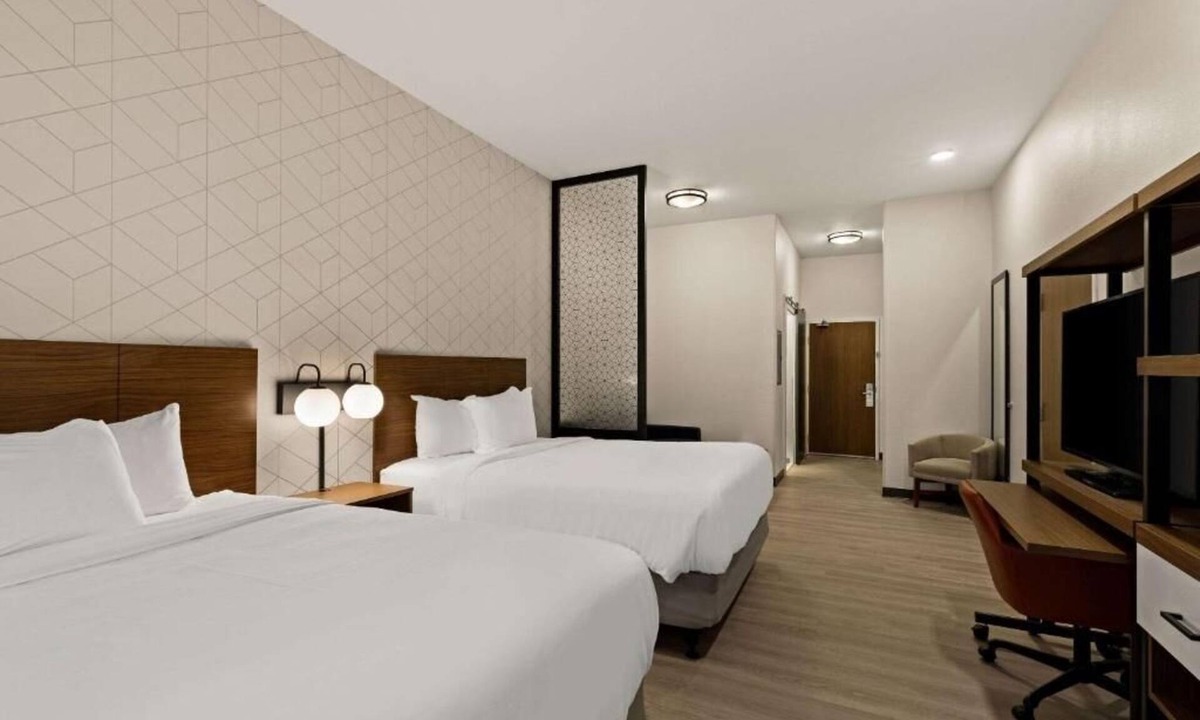 Waco Hotel | Cozy Suite w/Kitchen Near Baylor Univ. – Great for Family Visitors