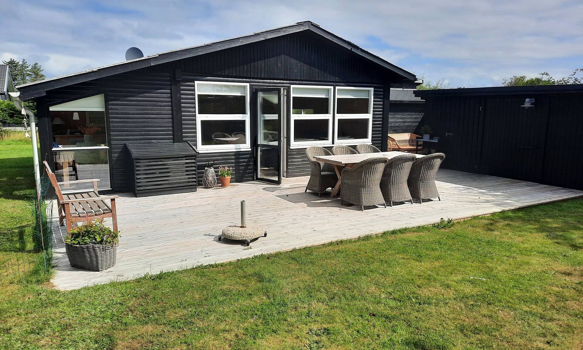 Lonstrup House | Cozy summer house in Lønstrup for 5 people