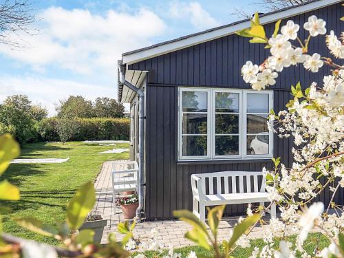 Vordingborg House | Cozy Summer House Near Ore Strand
