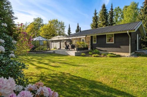 Togeholt Villa | Cozy Summer House Near Beach And Nature