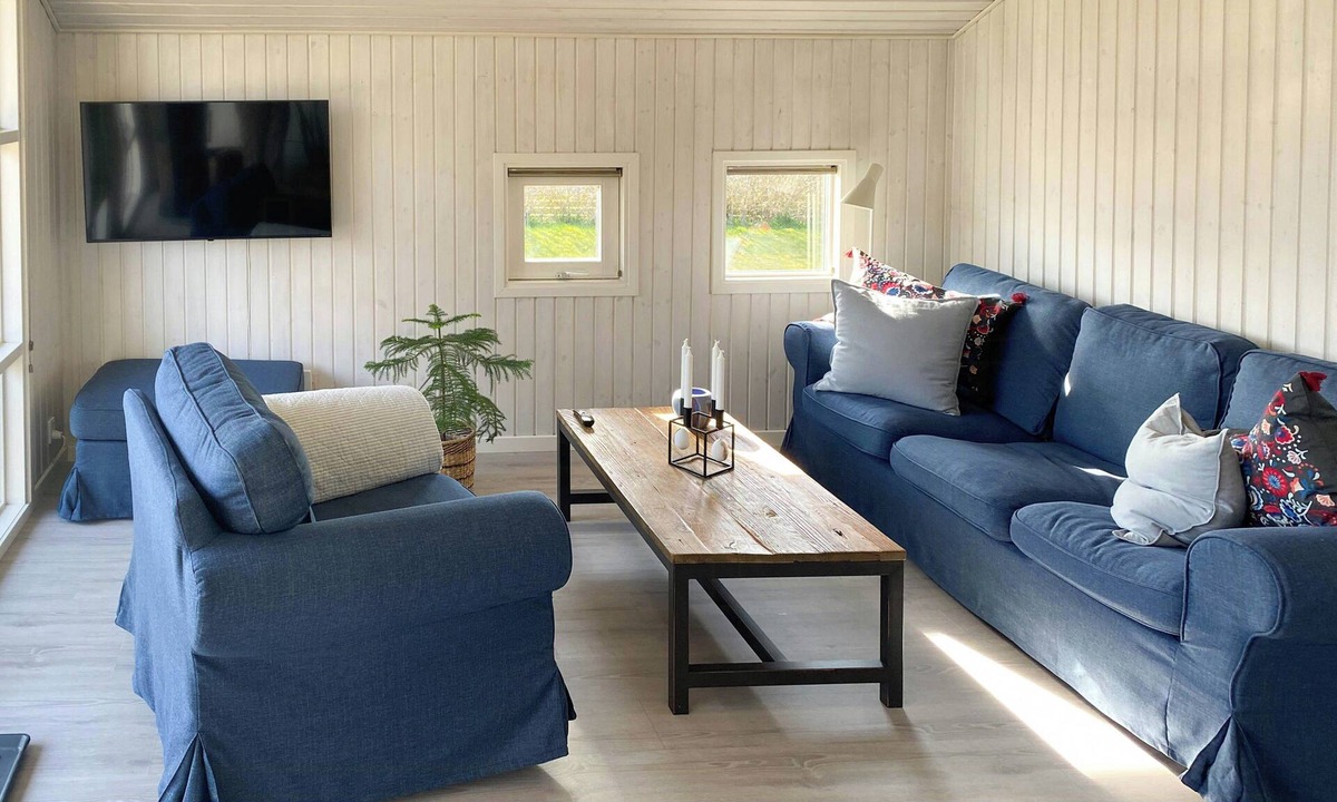 Hejsager Strand House | Cozy summer house with 100 meters to the sea