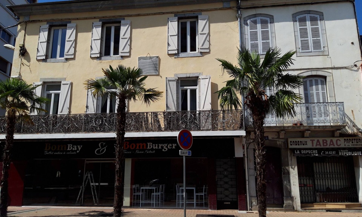 Tarbes Apartment | Cozy Tarbes - Large T2 - Hyper center