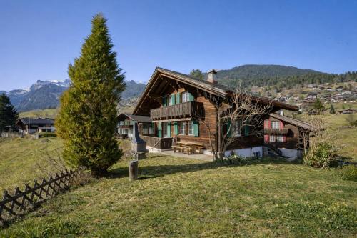 Grindelwald Ski Chalet | Cozy traditional Chalet, Stunning Mountain Views