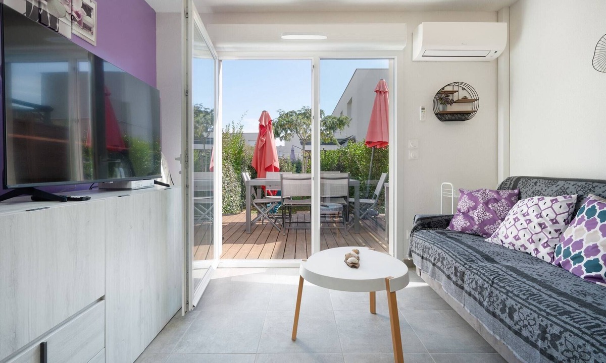 Serignan Villa | Cozy Villa Near Sérignan Beach