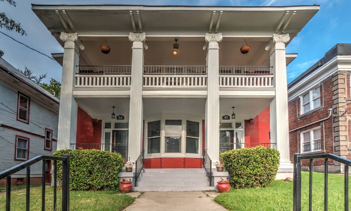 Midtown Apartment | Cozy Vintage Stay | Central Spot | near Beale St