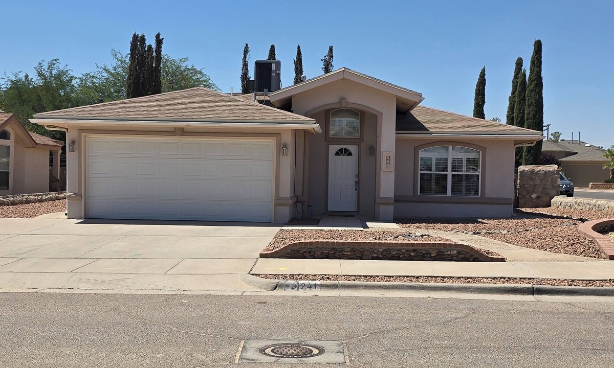 Horizon City House | Cozy, Warm & Spacious Home