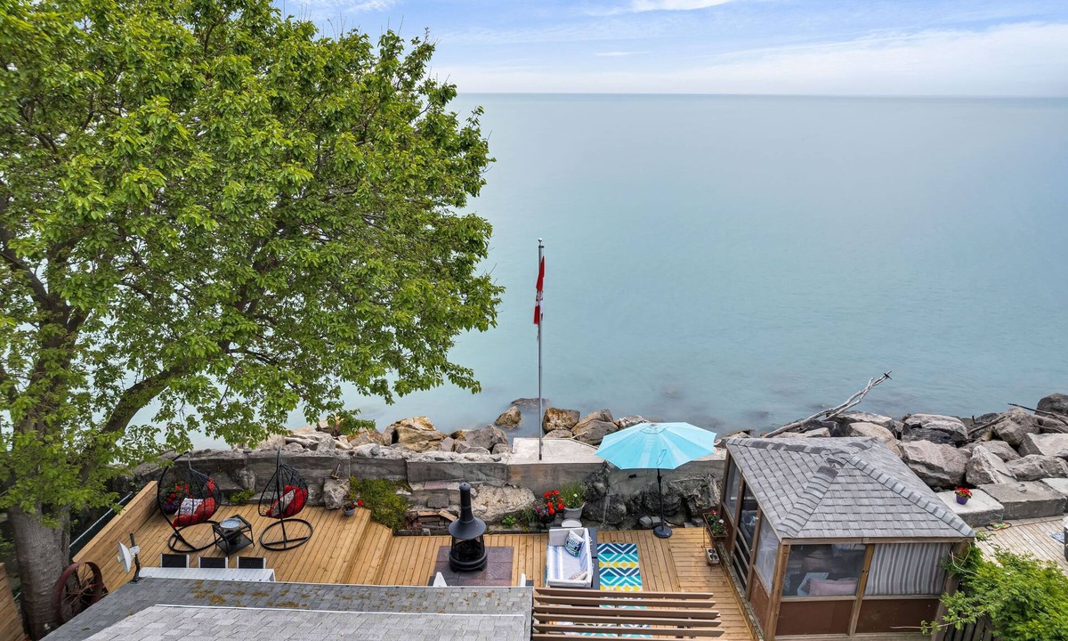 Leamington House | Cozy waterfront cottage