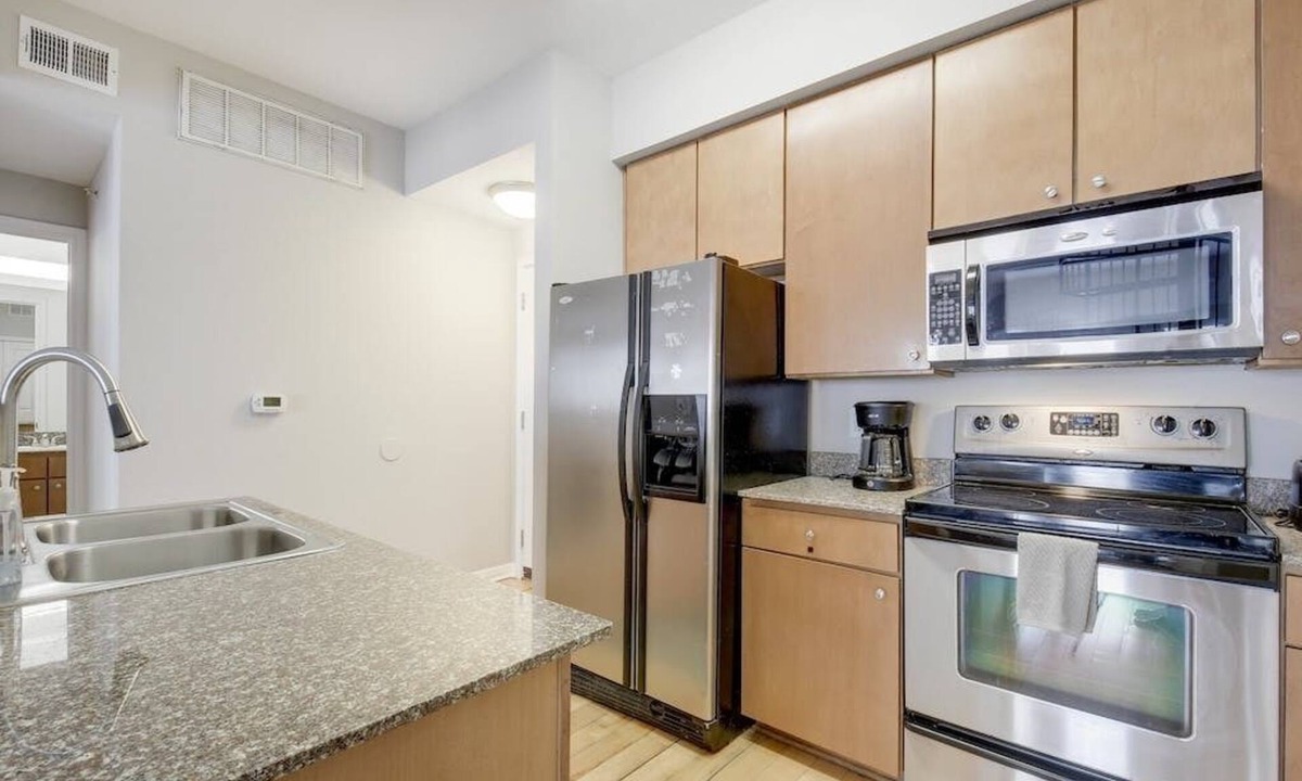 West Campus Condo | Cozy West Campus Condo with City Views in Heart of Austin