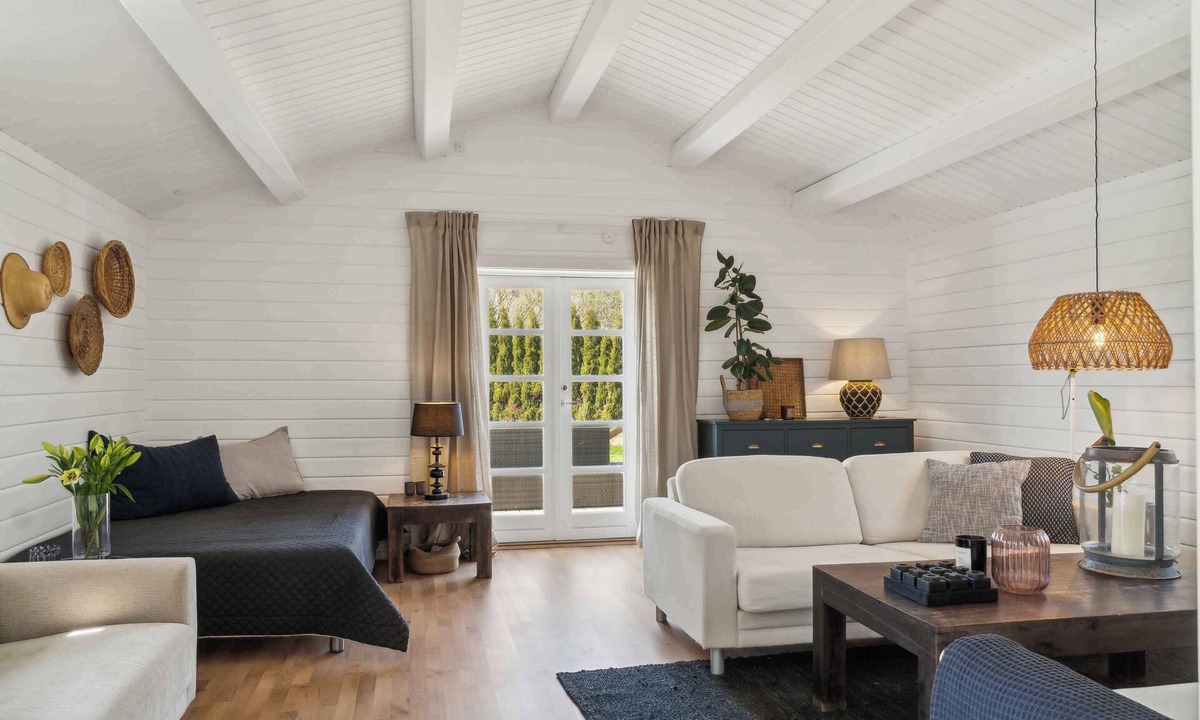 Idestrup House | Cozy wooden cottage with a great terrace