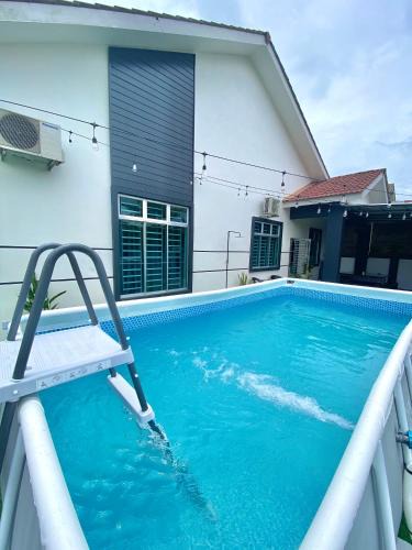 Mersing House | CozyHomestay54 Mersing