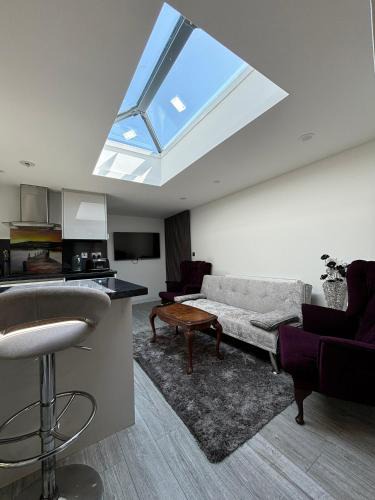 Lacey Green House | CozyNest 2BR Modern Property with Parking