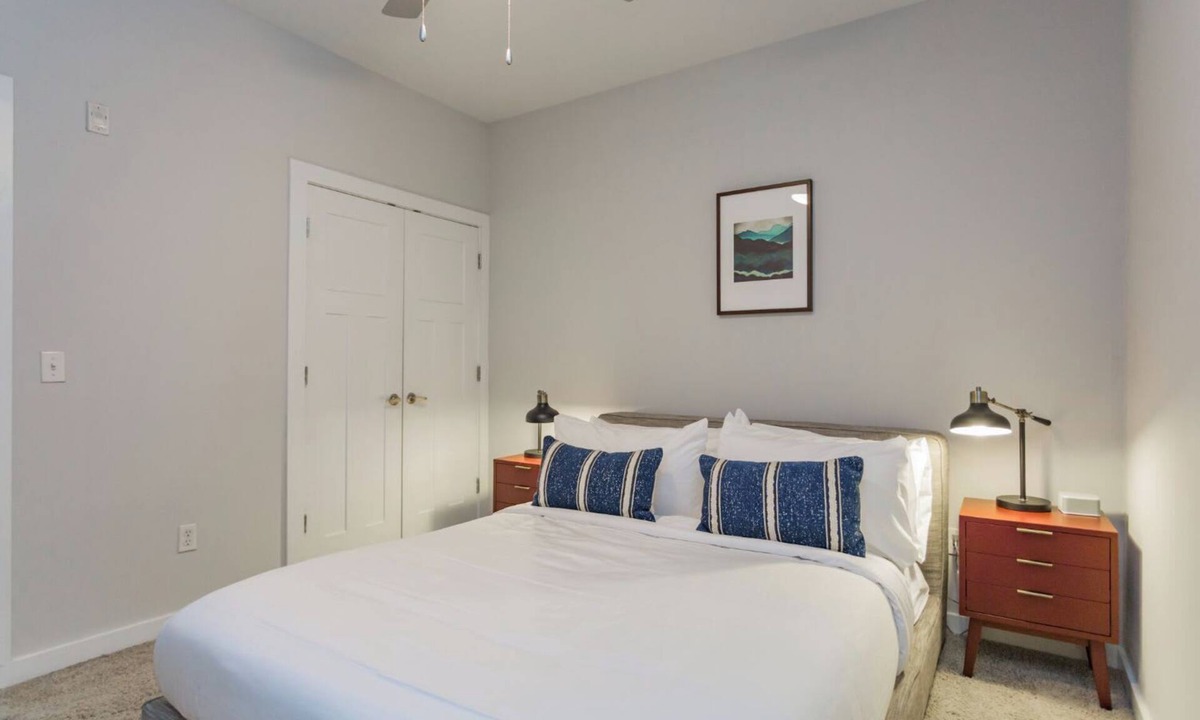 Music Row Apartment | CozySuites Music Row Spacious 1BR in Nashville! 60