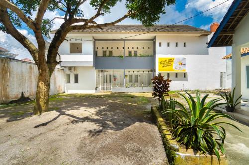 Banjarasri Hotel | CQA Living TANA II By ARBA