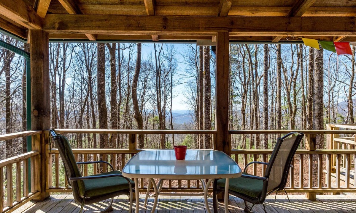 Chimney Rock House | Craftsman Mountain Top Cabin with Views, Hot Tub, Fire Pit. DISCOUNTED RATES